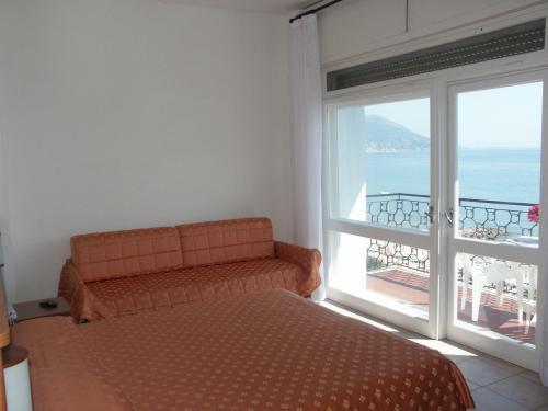 Hotel Aquilia Laigueglia Exterior photo